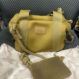 Dagne Dover Landon small